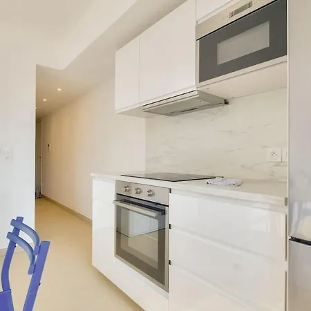 T2 Avec Terrasse Et Parking Prive Au Coeur De Apartment