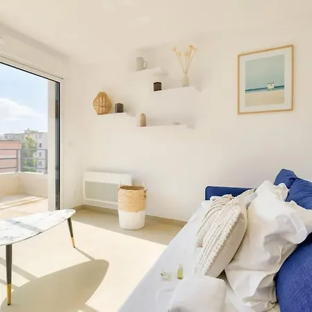 T2 Avec Terrasse Et Parking Privé Au Coeur De Appartamento
